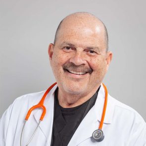 Jose F Vazquez headshot